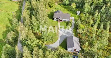 Haus 4 zimmer in Vaivio, Finnland