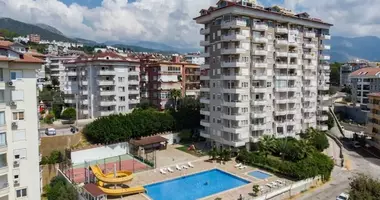 Apartamento 1 habitacion con acristalamiento con cámara, con balcón, con amueblado en Ciplakli, Turquía