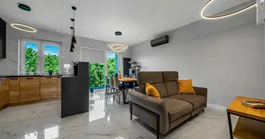 4 room apartment in Warsaw, Poland