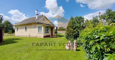 Casa en Zhabinka, Bielorrusia