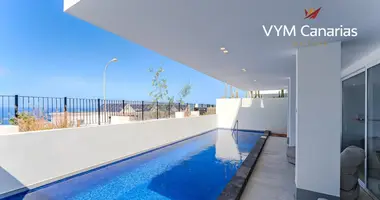 3 bedroom apartment in Miraverde, Spain