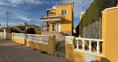 Villa 3 chambres avec Balcon, avec Climatiseur, avec parkovka dans Guardamar del Segura, Espagne