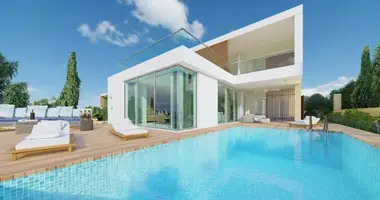5 bedroom house in Chloraka, Cyprus