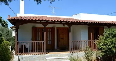 Dom wolnostojący 4 pokoi w Markopoulo, Grecja