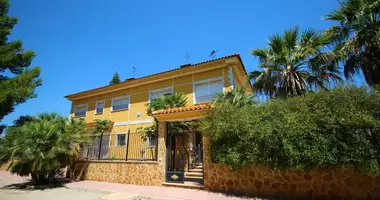 4 bedroom house in Orihuela, Spain