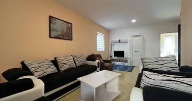 Wohnung in Bijela, Montenegro