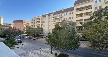 Mieszkanie 2 pokoi w Dubaj, Emiraty Arabskie