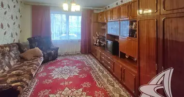 Apartamento 3 habitaciones en Brest, Bielorrusia