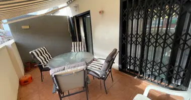 Penthouse 1 chambre avec parkovka parking, avec Balcon, avec Meublesd dans Torrevieja, Espagne