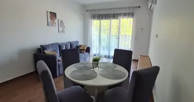 Apartamento 2 habitaciones en Dobra Voda, Montenegro