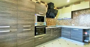 Apartamento 2 habitaciones en Kopisca, Bielorrusia