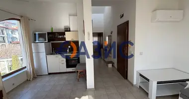 Квартира 2 комнаты в Святой Влас, Болгария