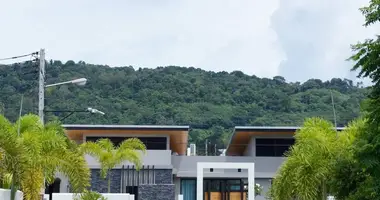 Villa 2 bedrooms with Double-glazed windows, with Furnitured, with Air conditioner in Phuket, Thailand