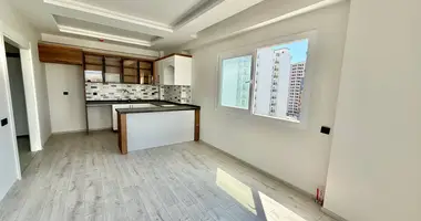 Квартира 3 комнаты в Мезитли, Турция