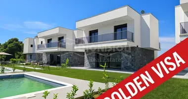 2 bedroom house in Kallithea, Greece