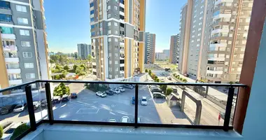 Apartamento 3 habitaciones en Mezitli, Turquía