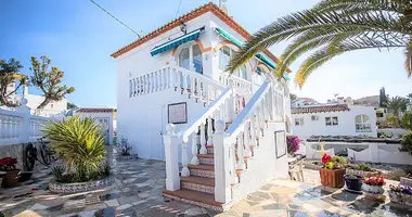3 bedroom apartment in Benidorm, Spain