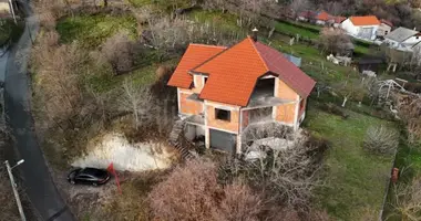 8 room house in Zagreb, Croatia