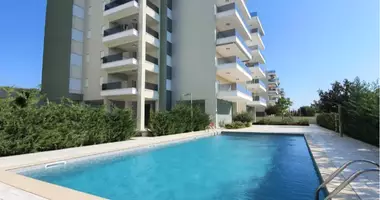 4 bedroom apartment in koinoteta agiou tychona, Cyprus