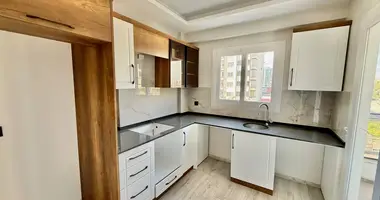 Квартира 2 комнаты в Мезитли, Турция