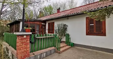 4 room house in Tordas, Hungary