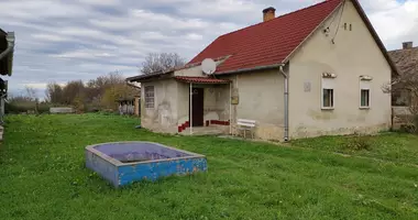 3 room house in Magyartelek, Hungary