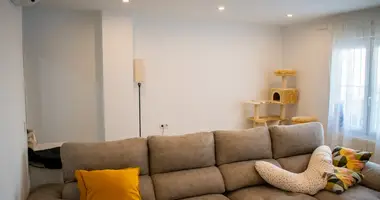 Apartamento 3 habitaciones en Torrevieja, Španjolska