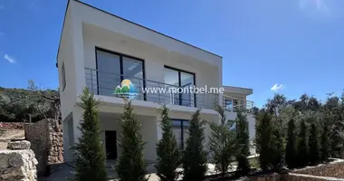 Villa 3 bedrooms with Balcony, with Sea view, with Mountain view in Burtaisi, Montenegro