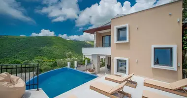 Villa  con Vistas al mar, con Piscina en Becici, Montenegro