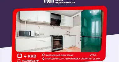 Apartamento 4 habitaciones en Maladetchna, Bielorrusia