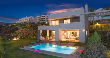 4 bedroom house in San Pedro Alcantara, Spain