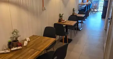 Коммерческое помещение 55 м² в Варшава, Польша