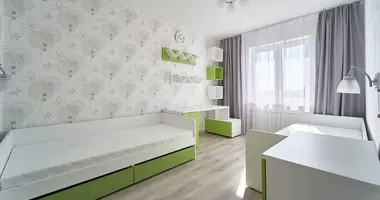 Wohnung 3 zimmer in Minsk, Belarus