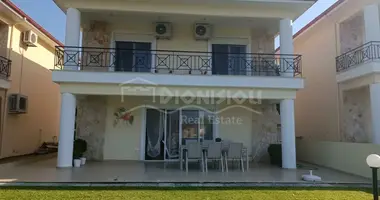 4 bedroom house in Pefkochori, Greece