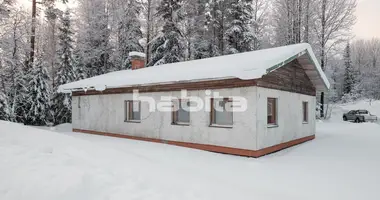 Dom 3 pokoi w Petaejaevesi, Finlandia