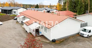 Appartement 2 chambres dans Jaervenpaeae, Finlande