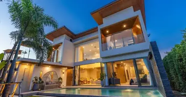 Villa 3 chambres avec Fenêtres double vitrage, avec Meublesd, avec Climatiseur dans Phuket, Thaïlande