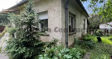 3 room house in Solymar, Hungary