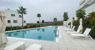 Wohnung 3 Schlafzimmer in Estepona, Spanien