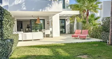 Appartement 3 chambres dans Medina de las Torres, Espagne