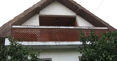 Haus 4 Schlafzimmer in Montenegro