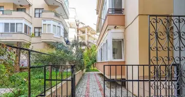 Wohnung 3 Zimmer in Alanya, Türkei