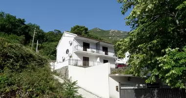 Квартира 4 спальни в Община Колашин, Черногория