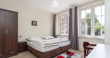 3 room apartment in Gdansk, Poland