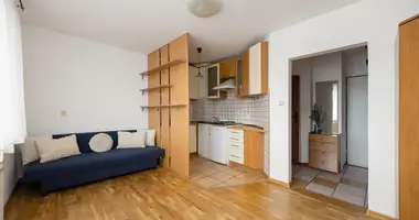 Mieszkanie 1 pokój w Warszawa, Polska