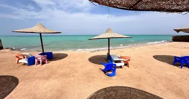 Condo 3 pokoi z Okna z podwójnymi szybami, z Balkon, z Interkom w Hurghada, Egipt