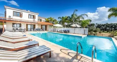 Villa 4 chambres dans Agios Georgios Peyeias, Chypre