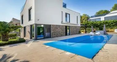 Villa 5 bedrooms in Grad Pula, Croatia