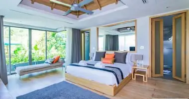 Villa 7 bedrooms in Phuket, Thailand