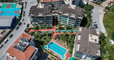 Квартира 3 комнаты в Убе, Турция